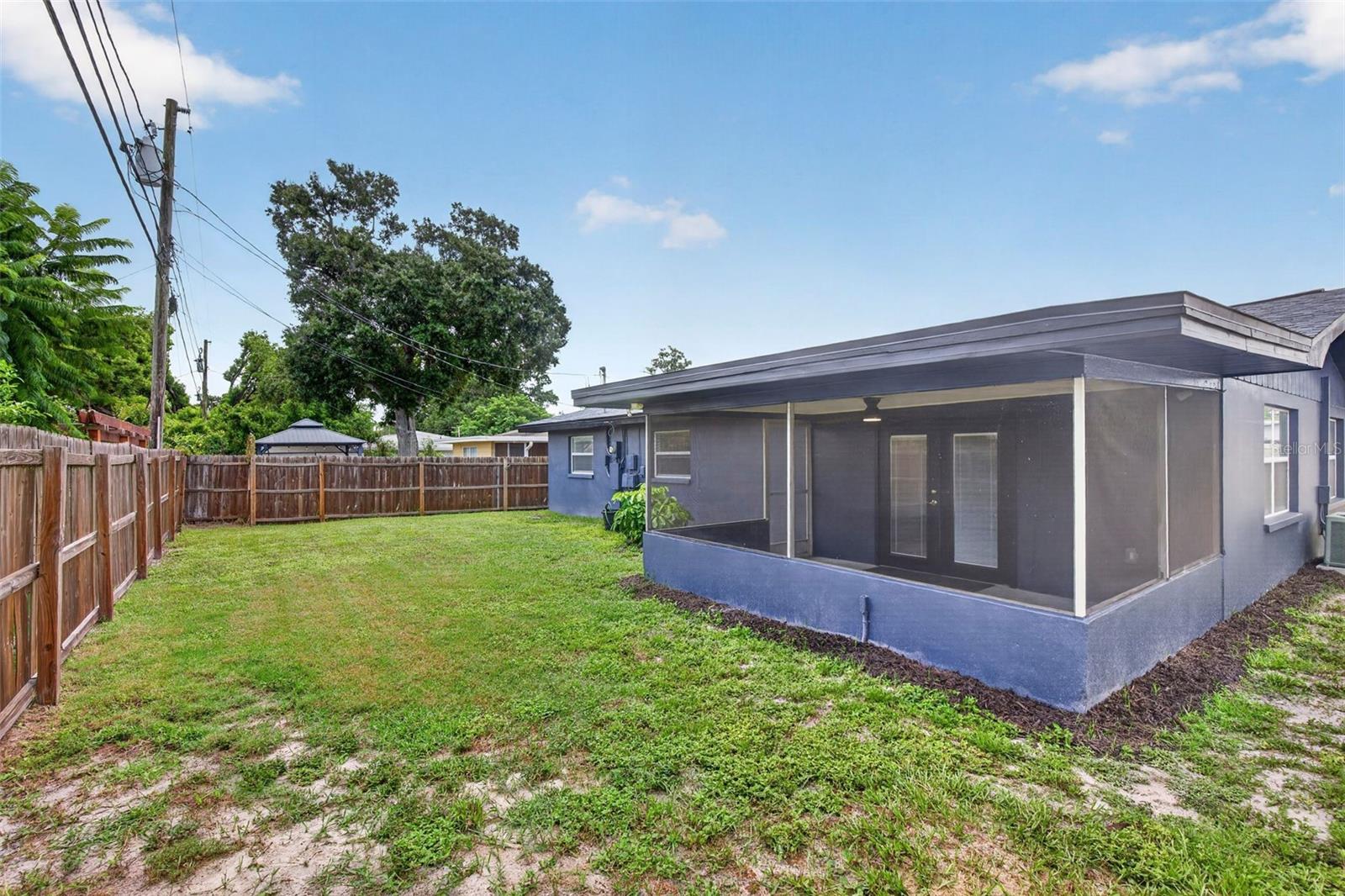 1748 Greenlea Dr Property Photo 45