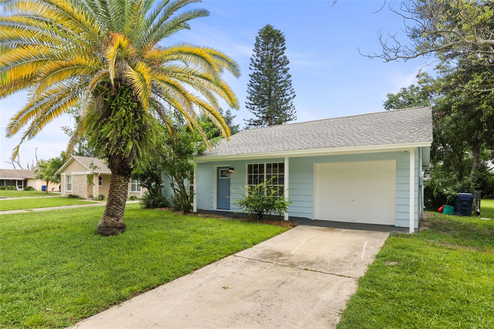 3261 La Verne Ct Property Photo 2