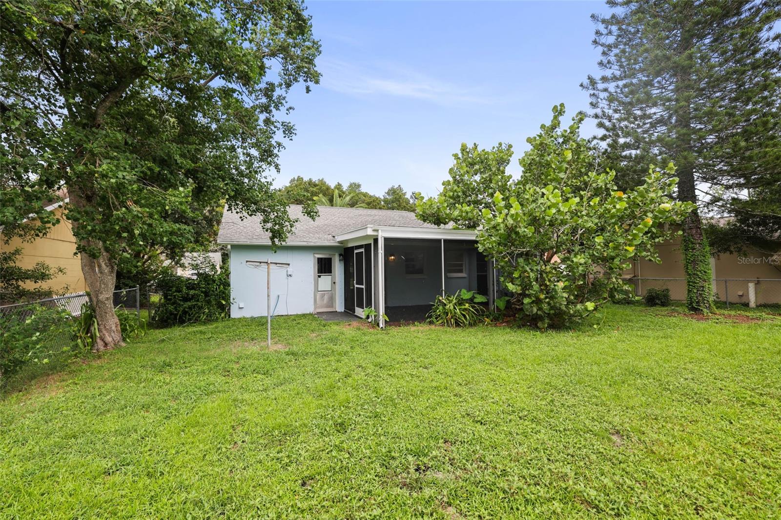 3261 La Verne Ct Property Photo 35