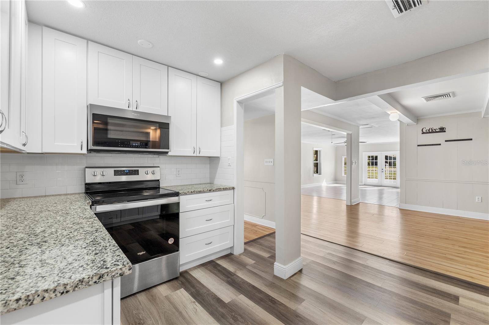 13589 101st Ter Property Photo 27