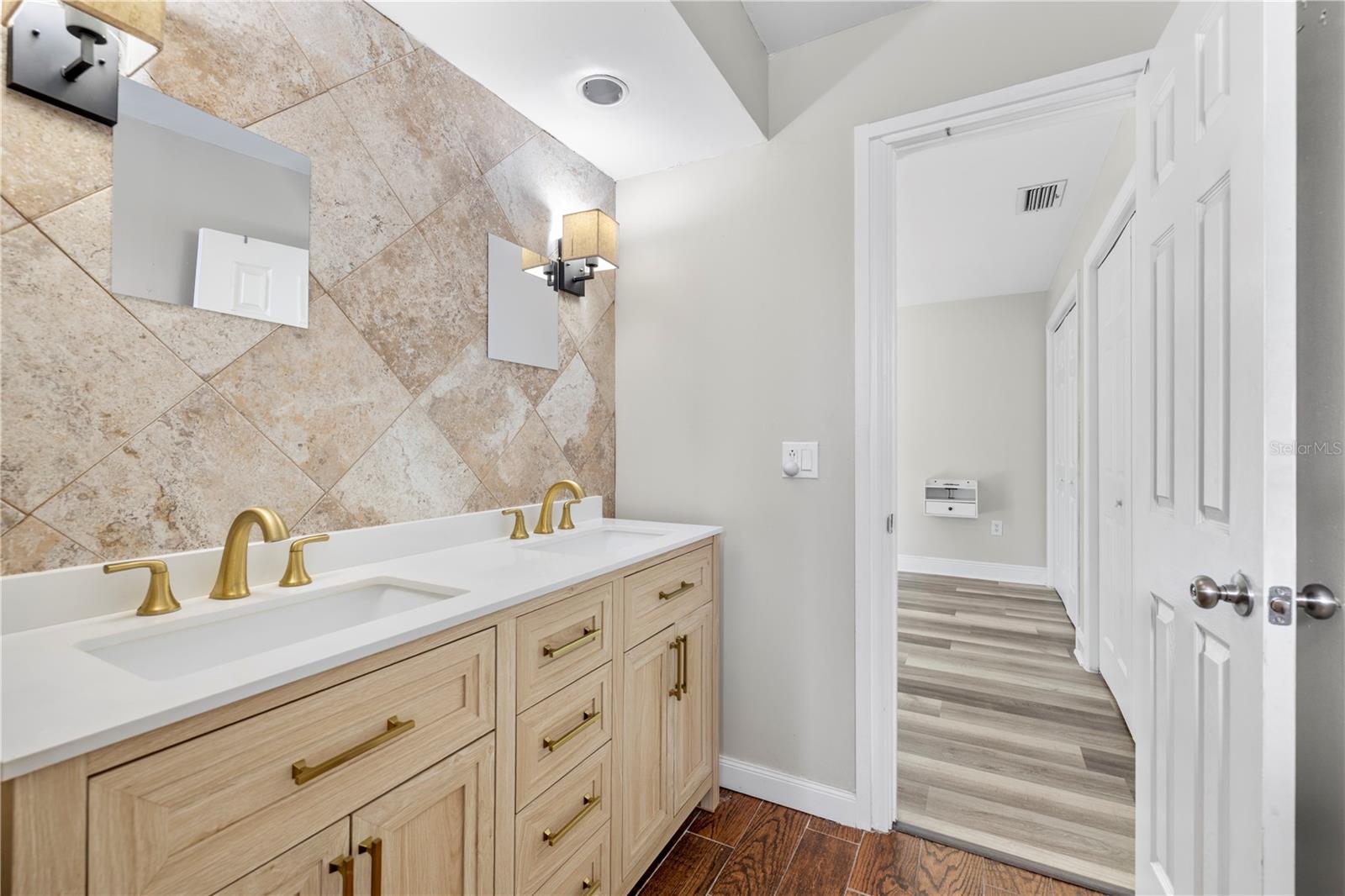 13589 101st Ter Property Photo 43