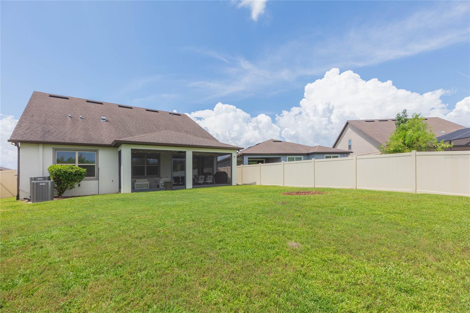 7430 Pool Compass Loop Property Photo 48