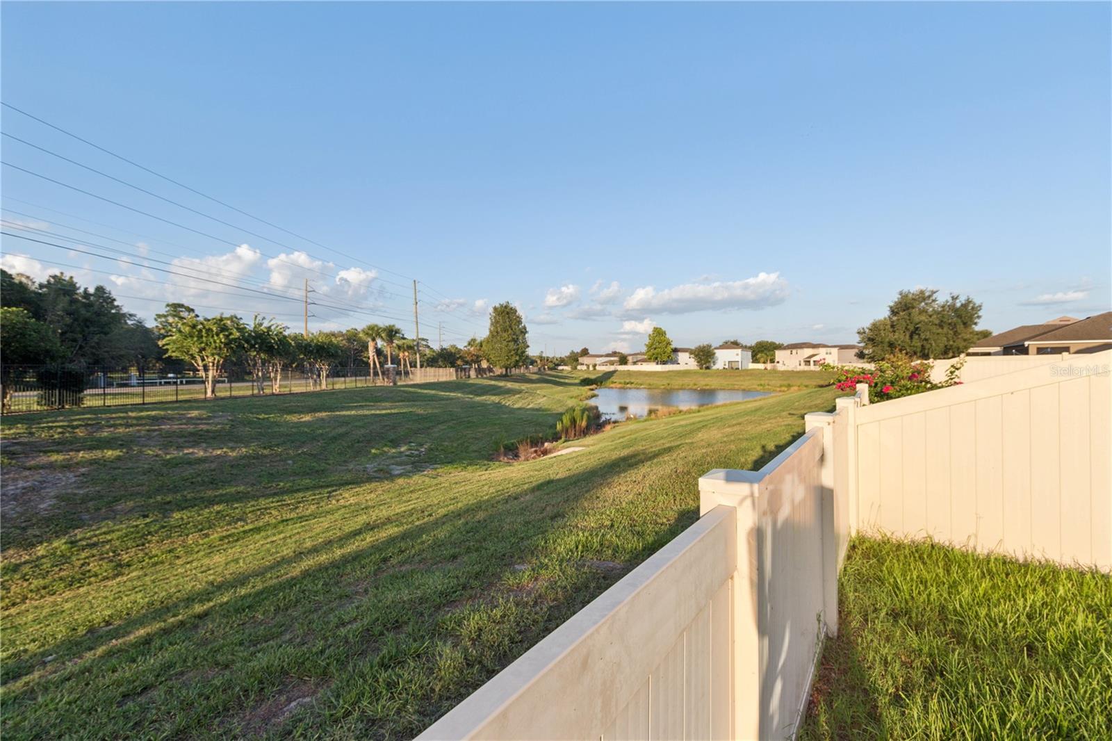 13743 Newport Shores Dr Property Photo 23