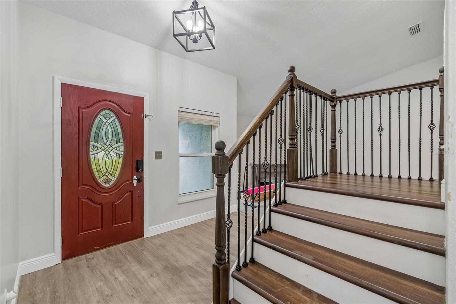 16507 Cranwood Pl Property Photo 4