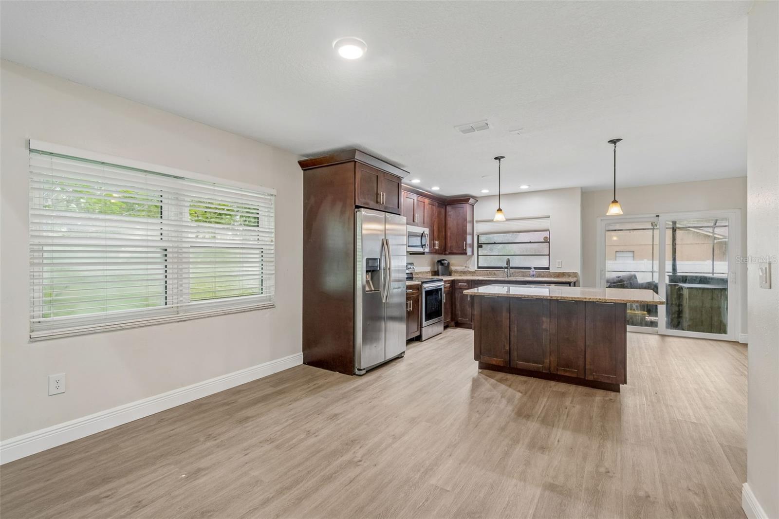 16507 Cranwood Pl Property Photo 6