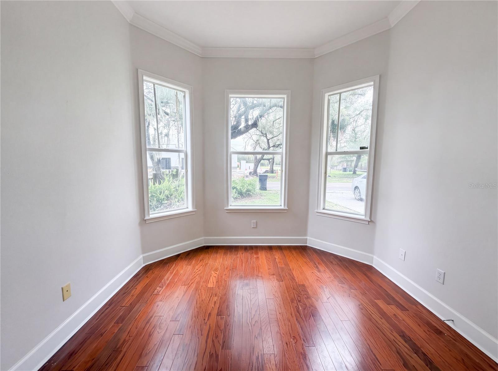 6215 Interbay Blvd Property Photo 11