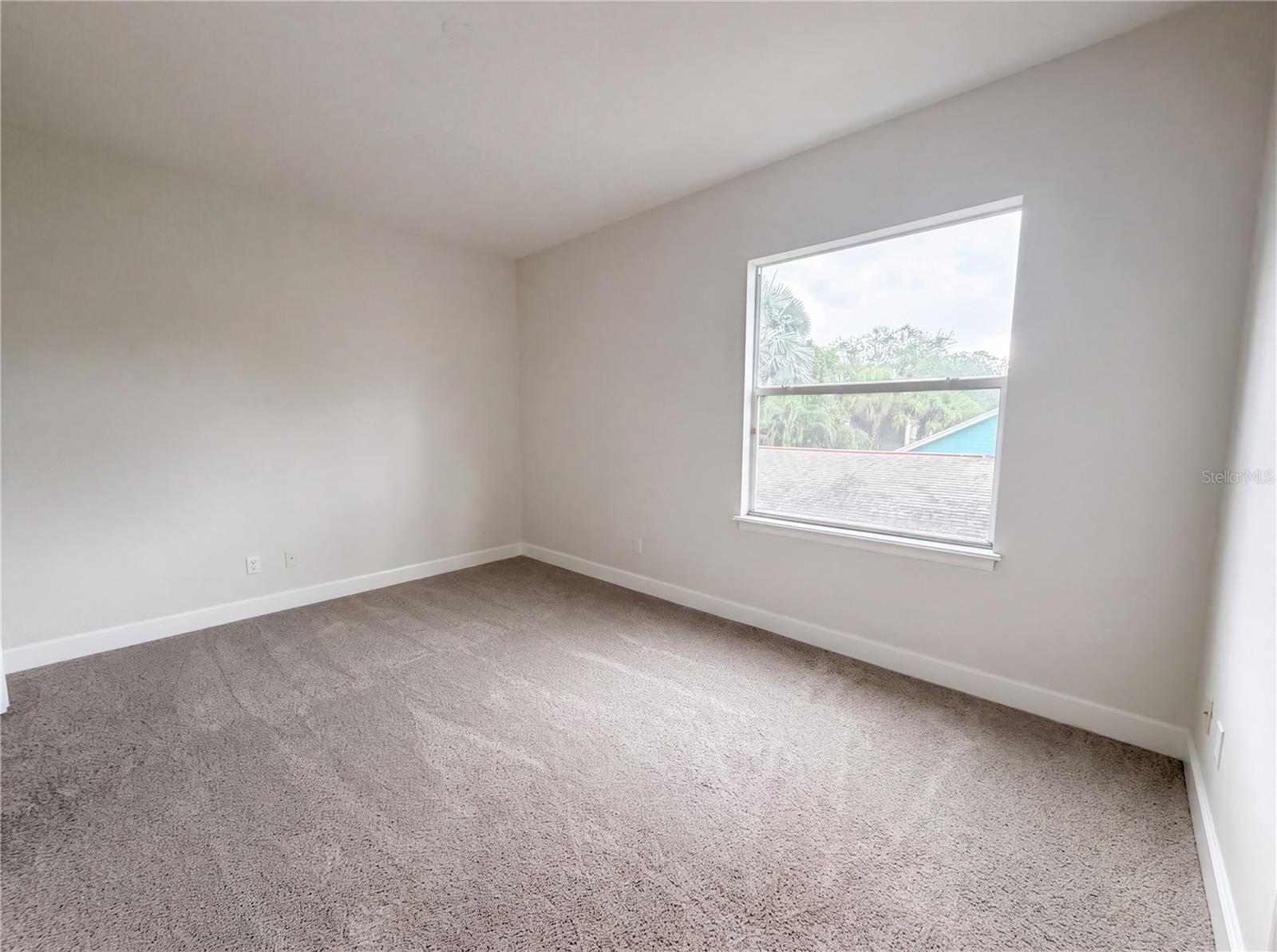 6215 Interbay Blvd Property Photo 15