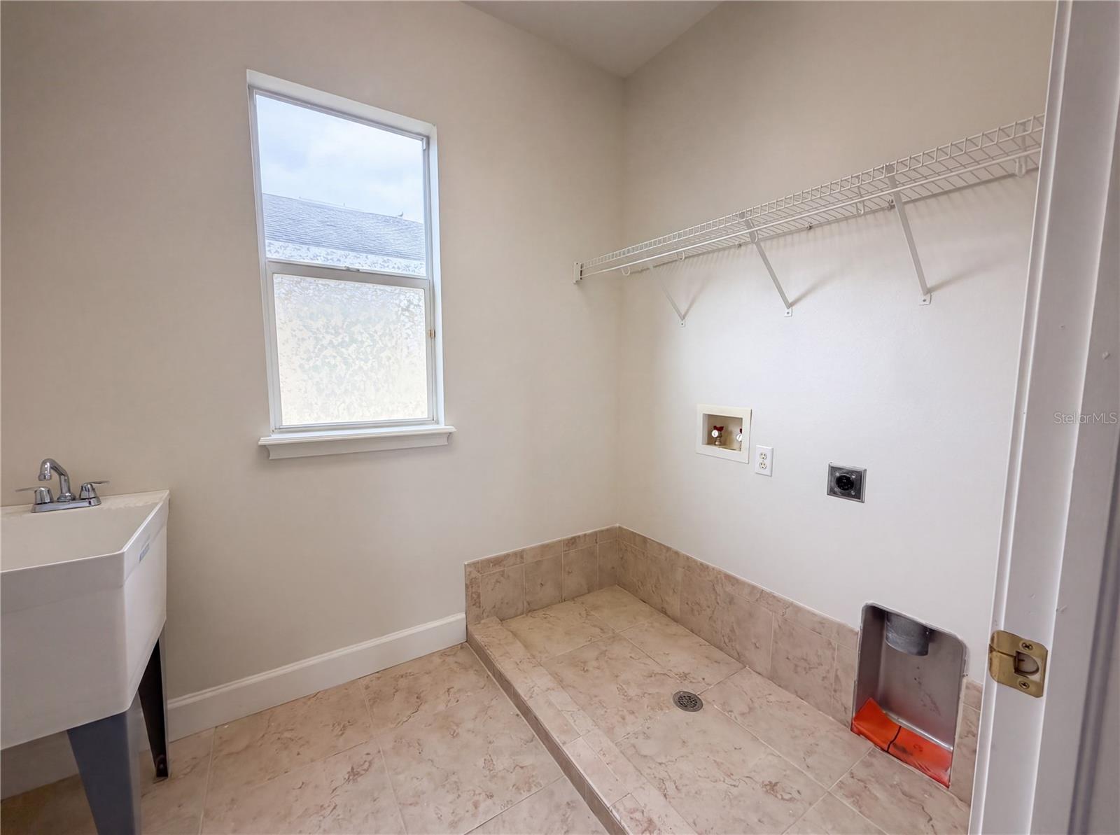 6215 Interbay Blvd Property Photo 22