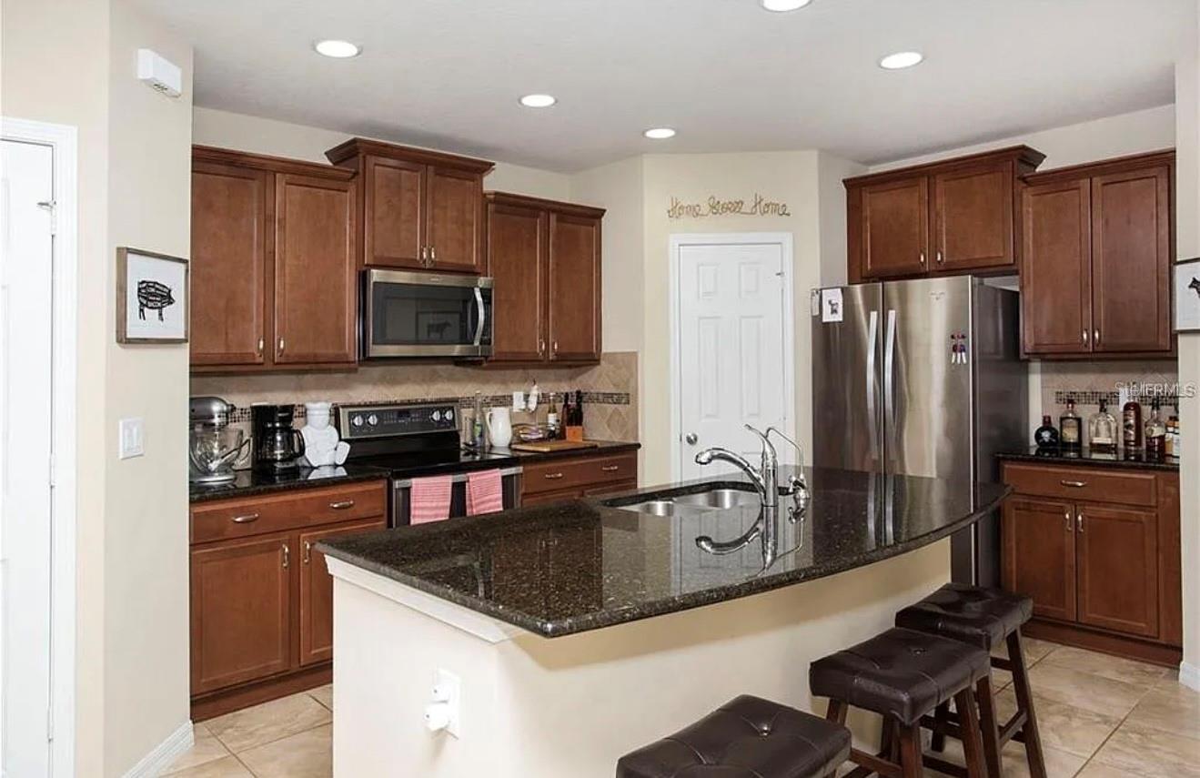 4745 Somerset Hill Ln Property Photo 4