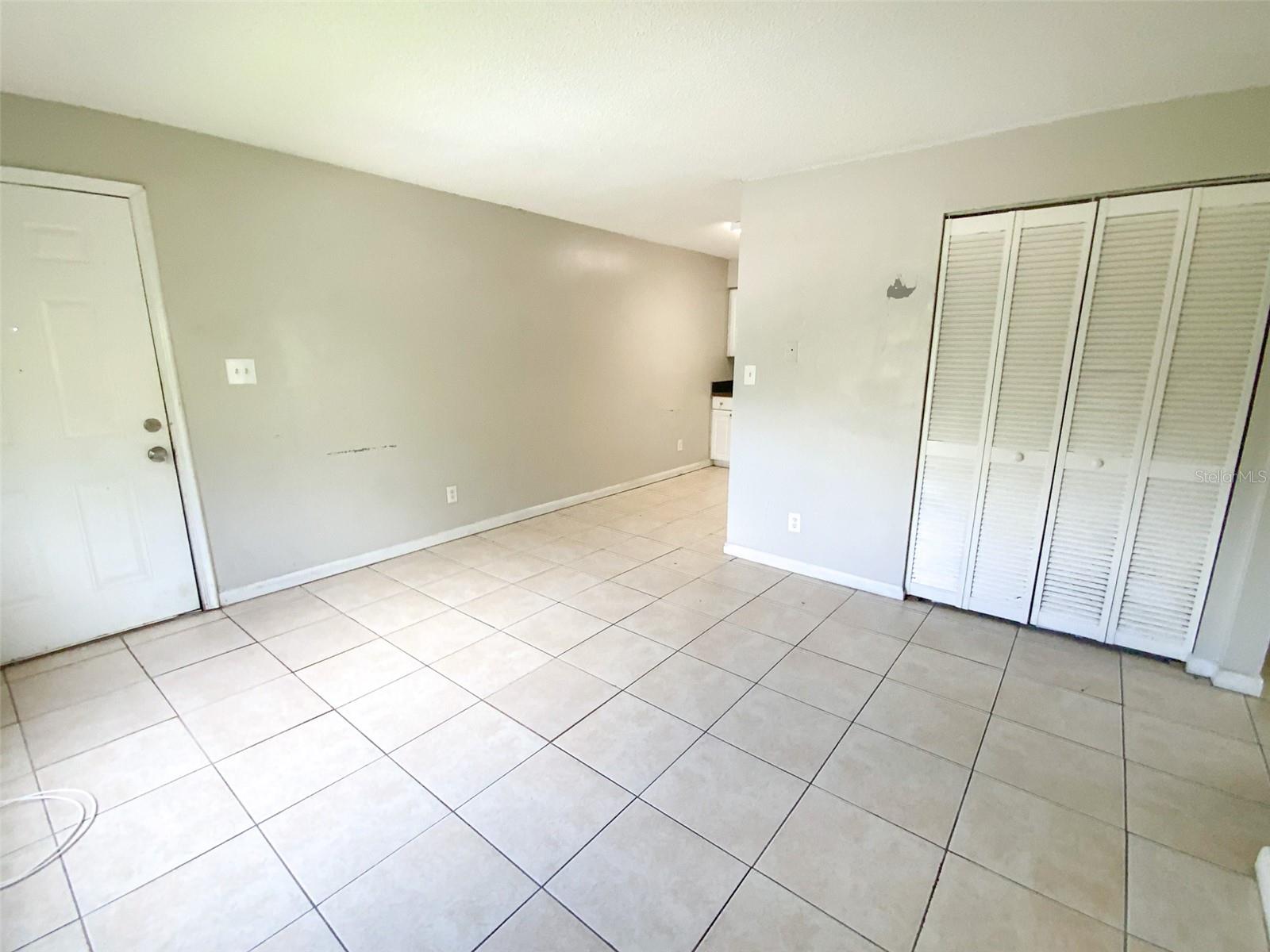 2205 Irene St #4 Property Photo 4