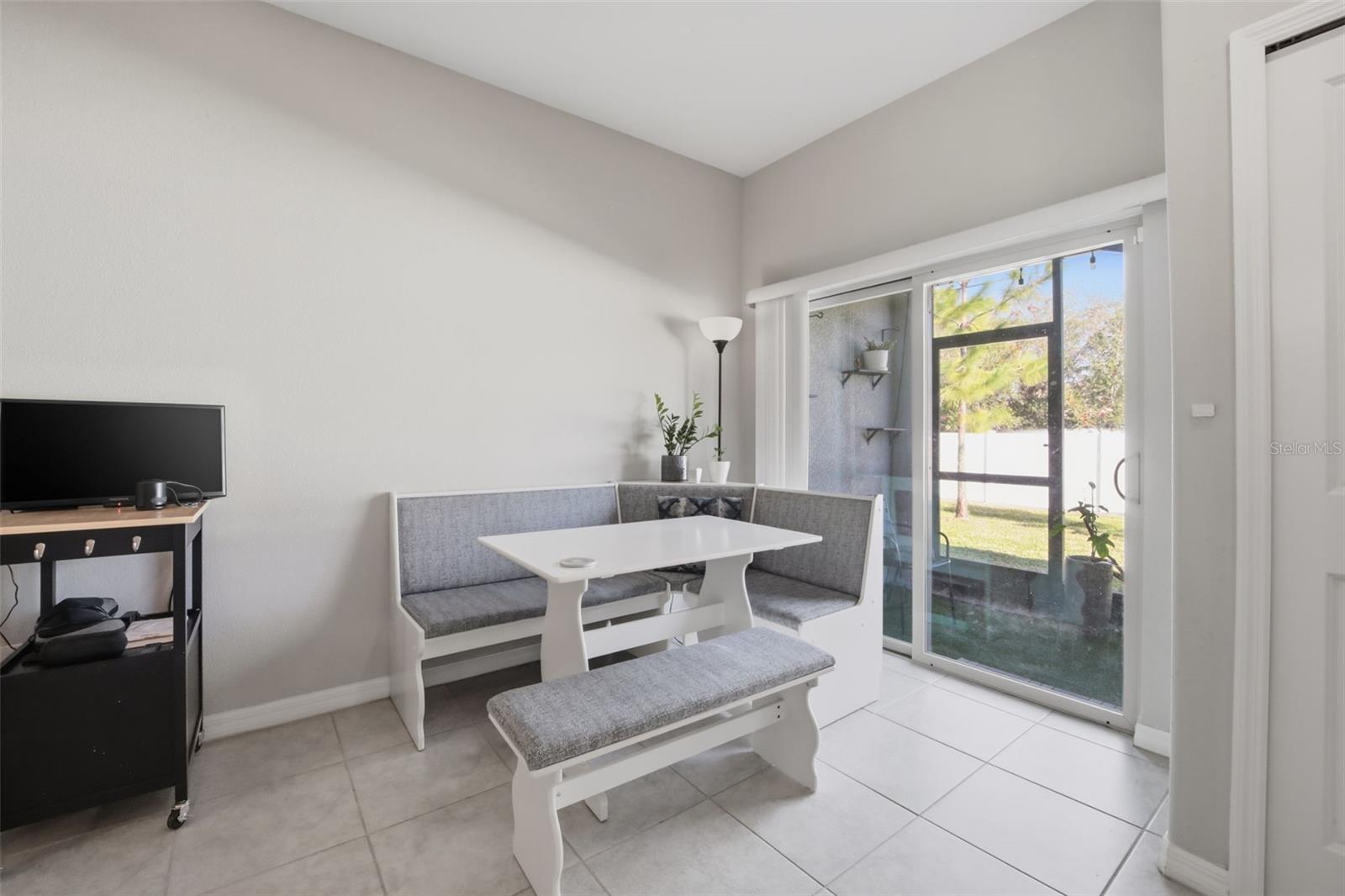 4459 Globe Thistle Dr Property Photo 4
