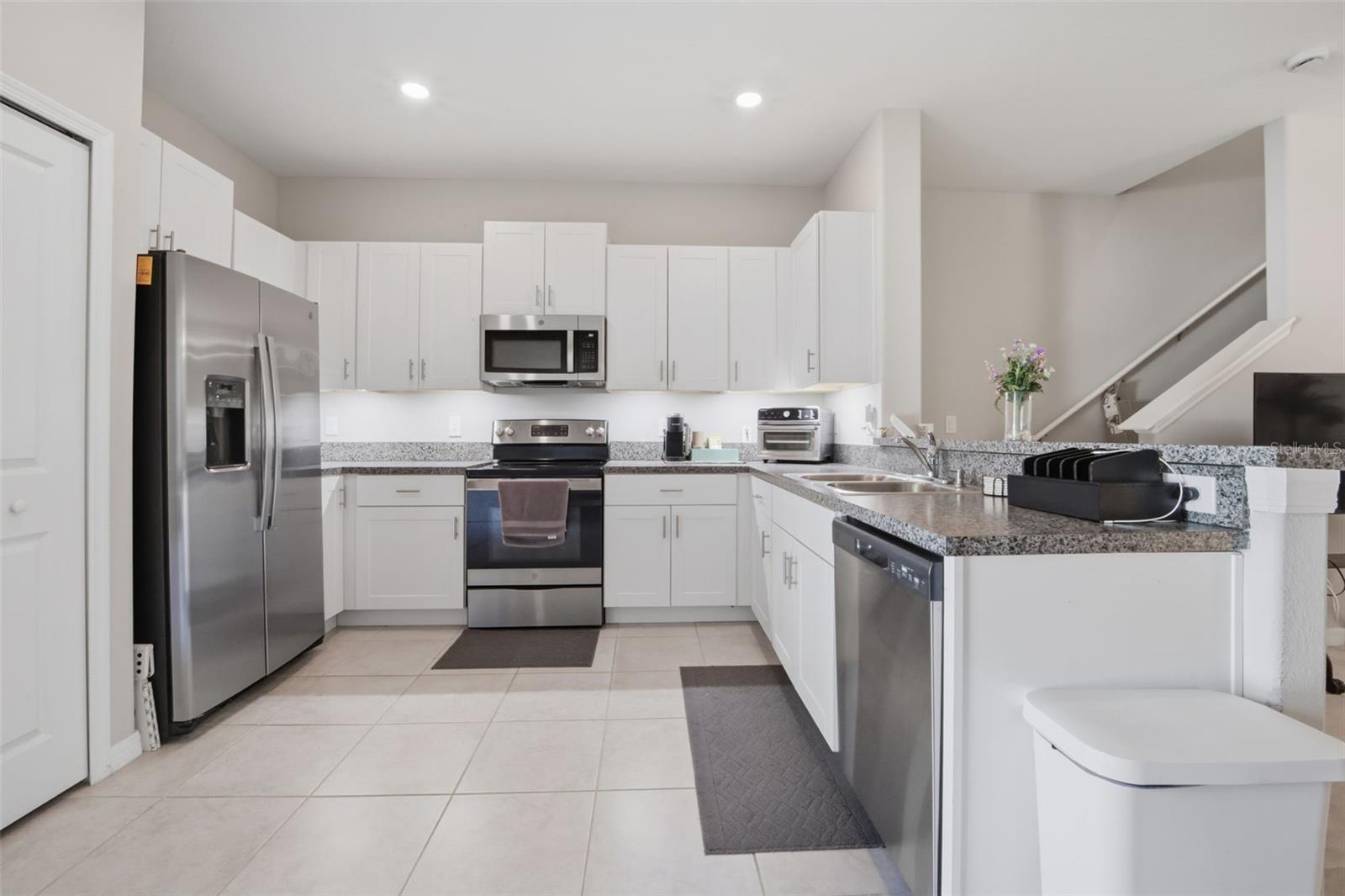 4459 Globe Thistle Dr Property Photo 8