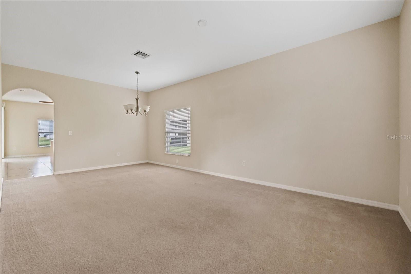 10616 Liberty Bell Dr Property Photo 8