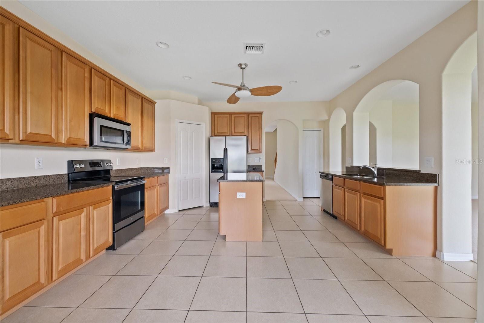 10616 Liberty Bell Dr Property Photo 12