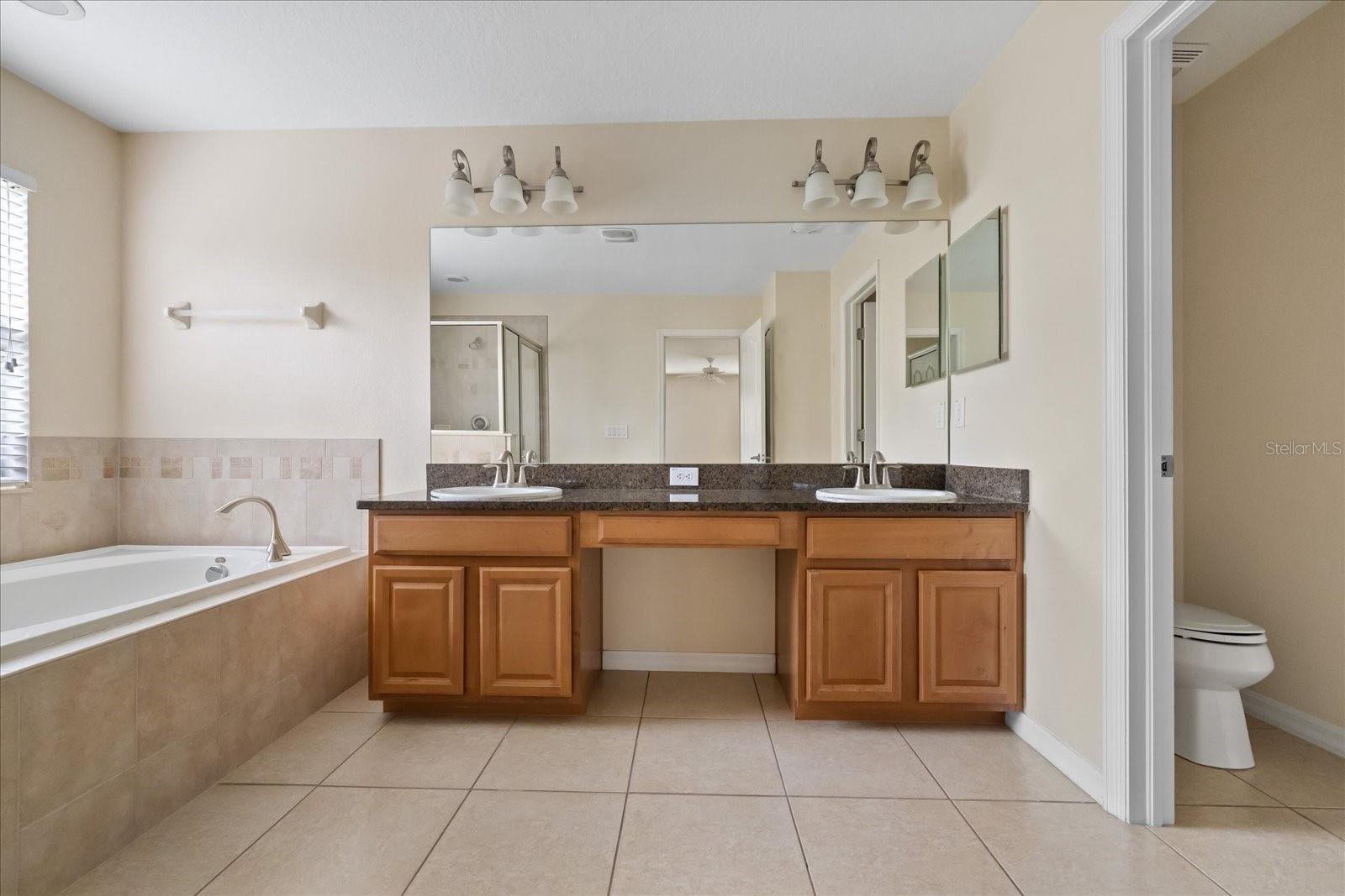 10616 Liberty Bell Dr Property Photo 31