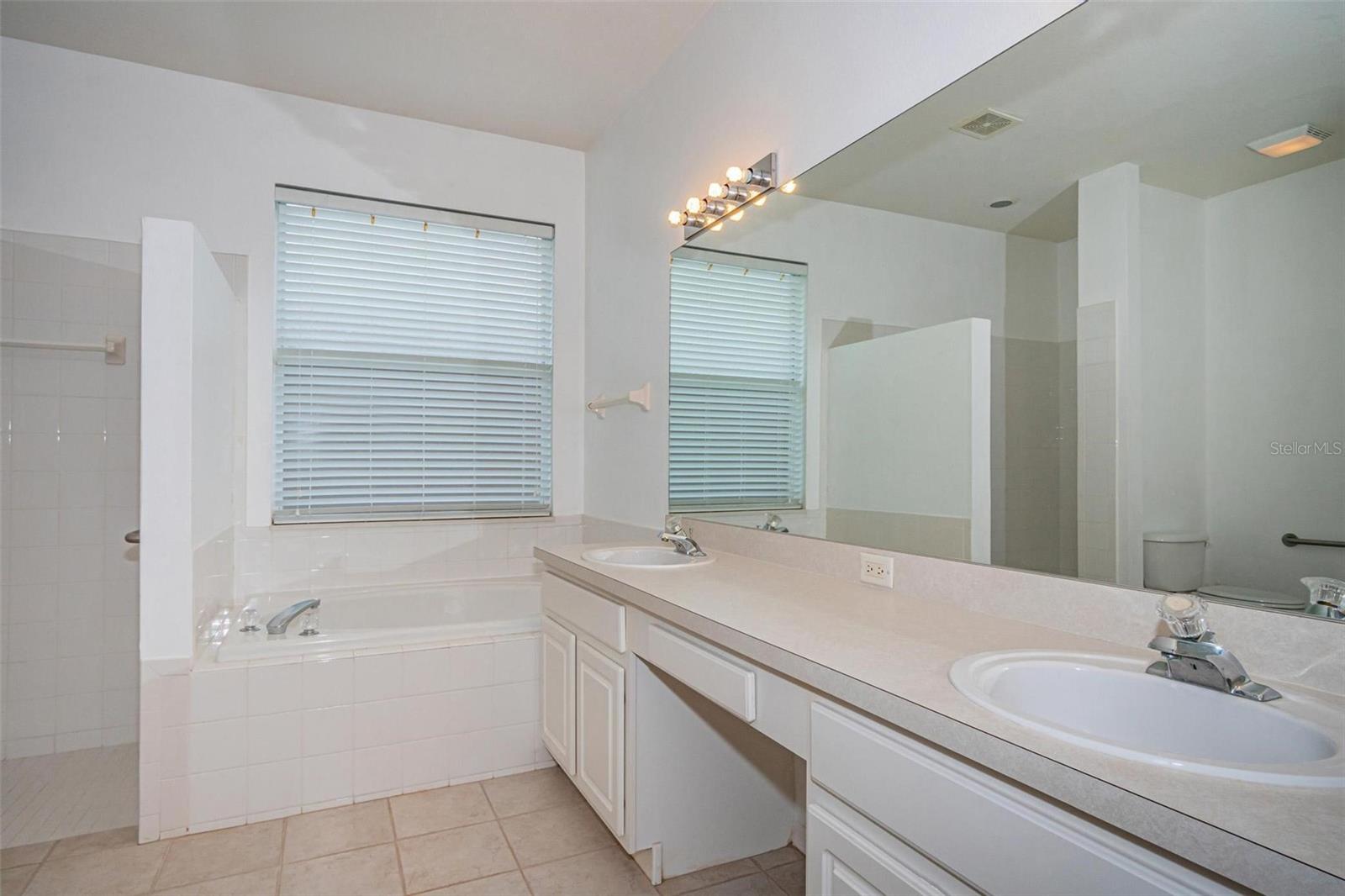 3254 Stonebridge Trl Property Photo 24