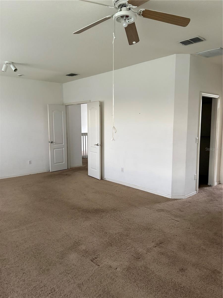 19939 Tamiami Ave Property Photo 12
