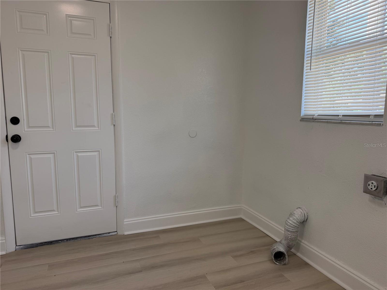 1705 E Bird St Property Photo 15
