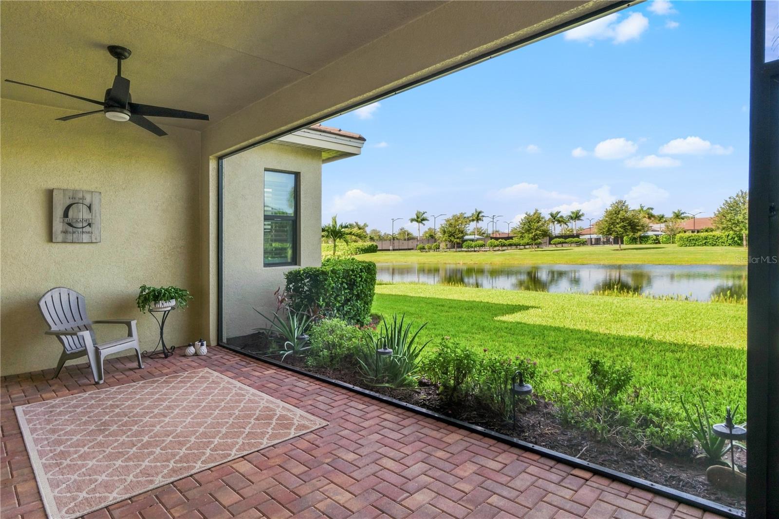 4925 Surfside Cir Property Photo 41