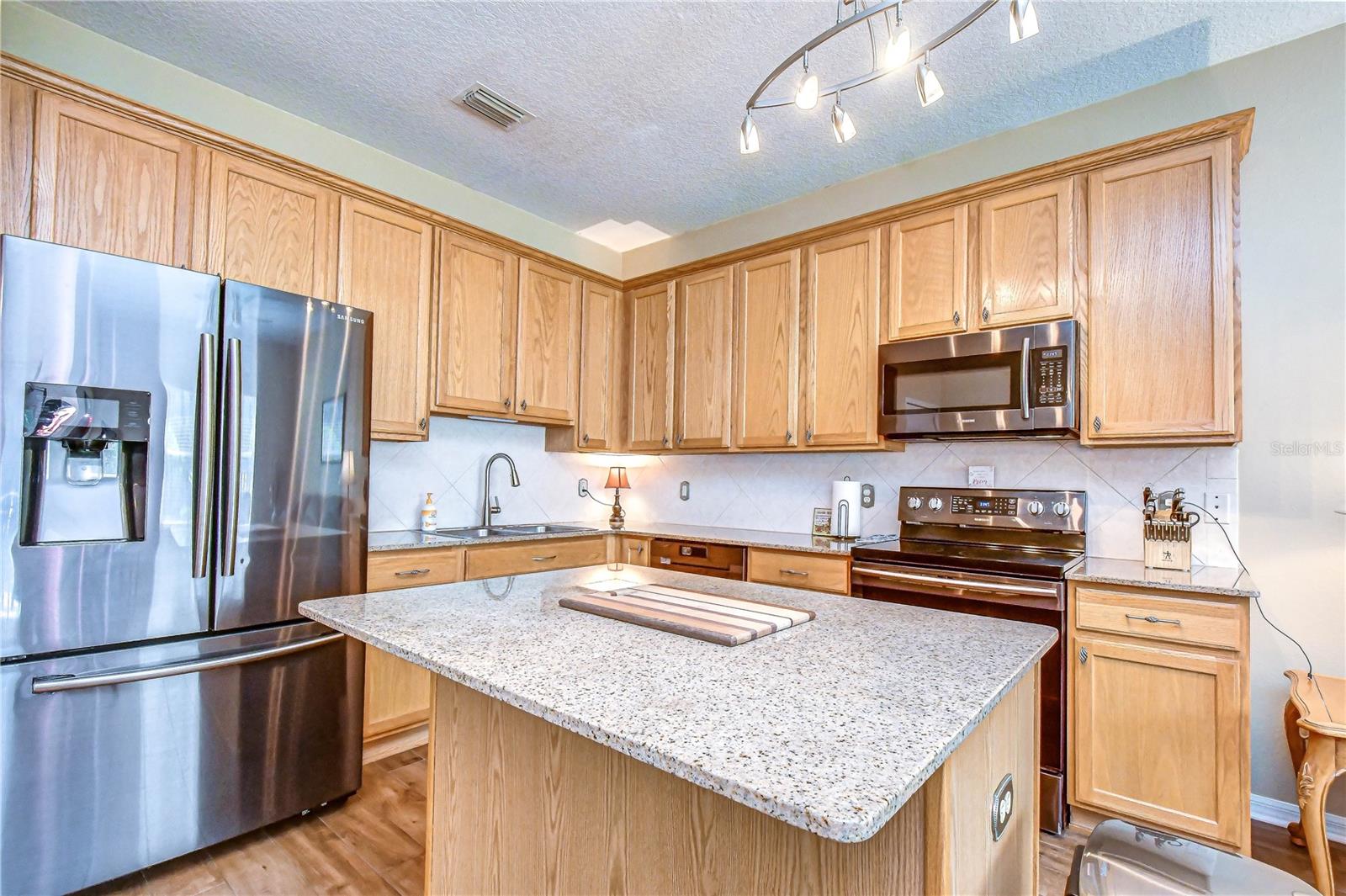 9328 Stone River Pl Property Photo 10