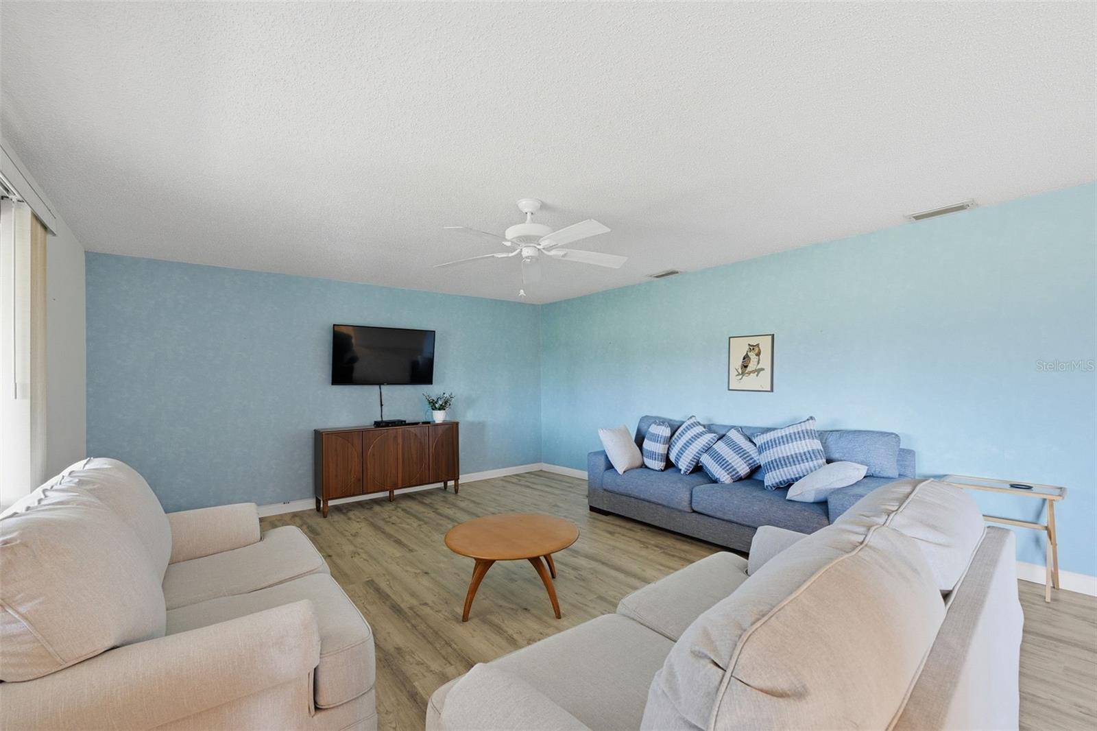2118 Harleston Pl #212 Property Photo 7