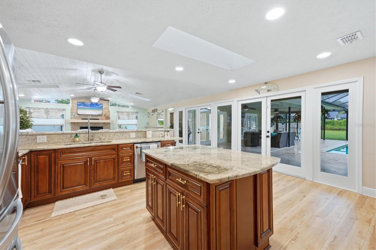 15127 Pennington Rd Property Photo 17
