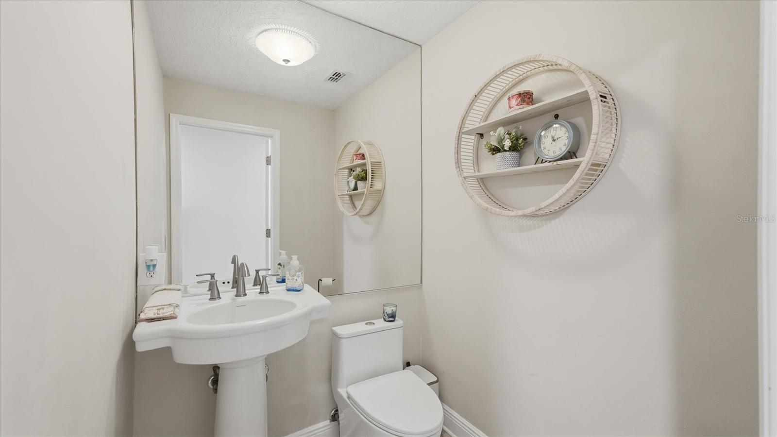 15127 Pennington Rd Property Photo 31