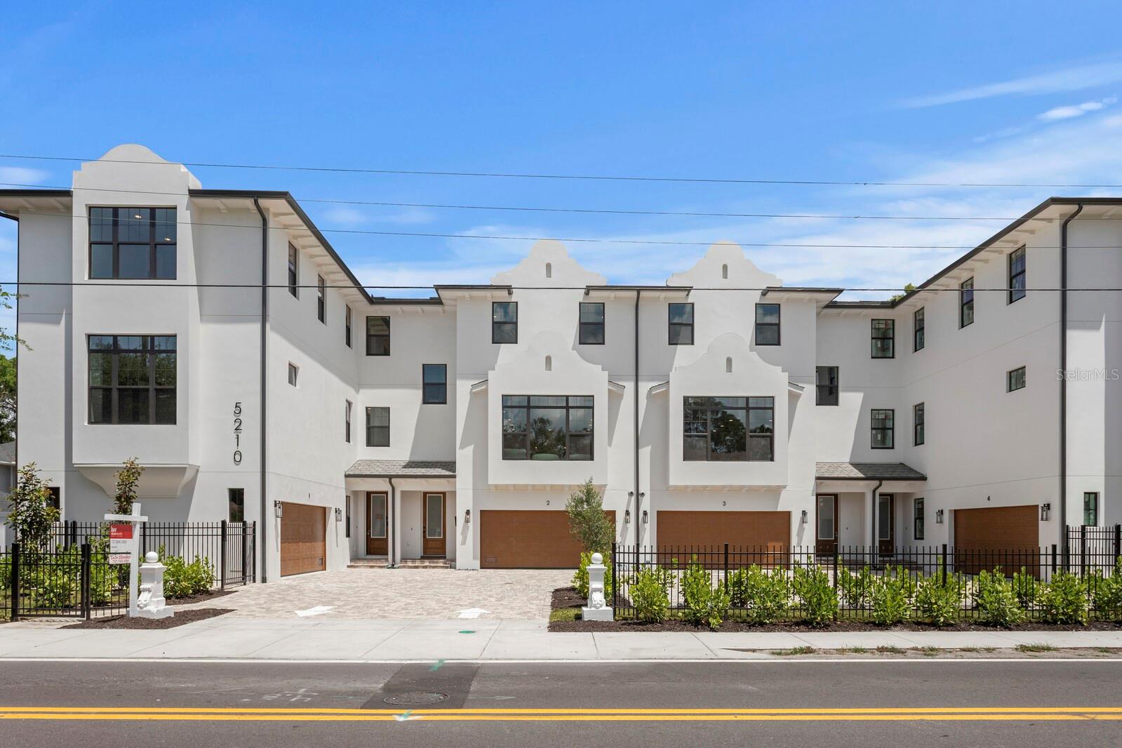5210 BAYSHORE BLVD #4 Property Photo 1