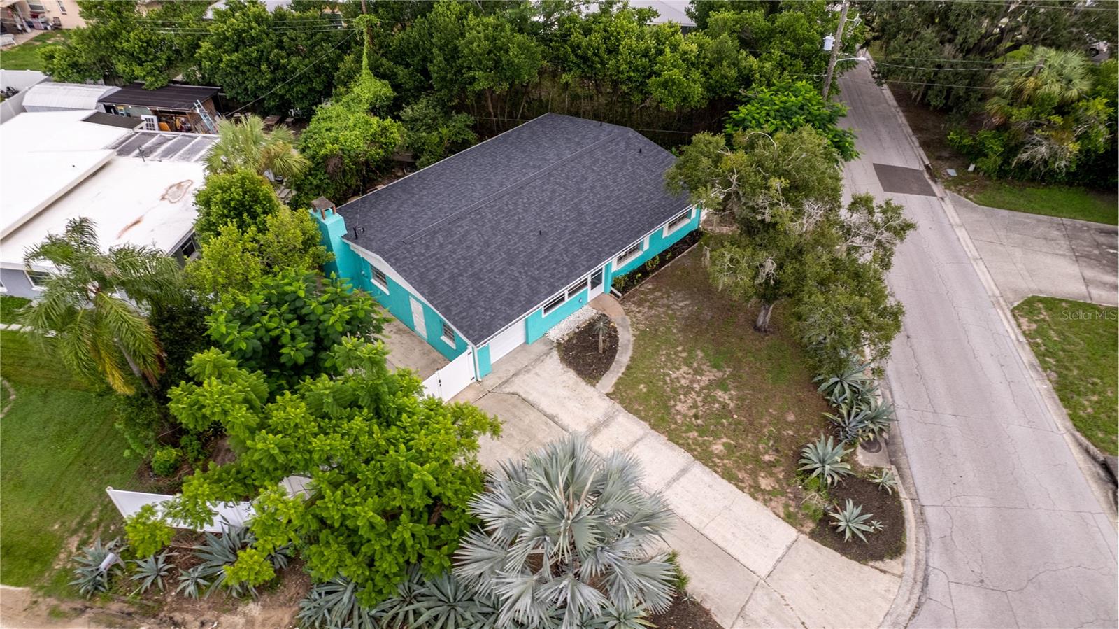 5328 Rainbow Dr Property Photo 8