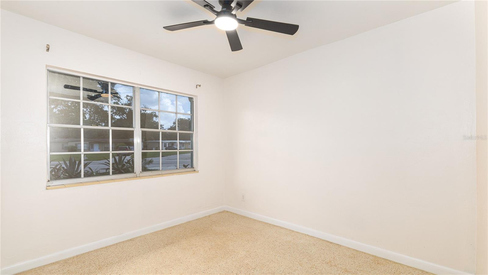 5328 Rainbow Dr Property Photo 20
