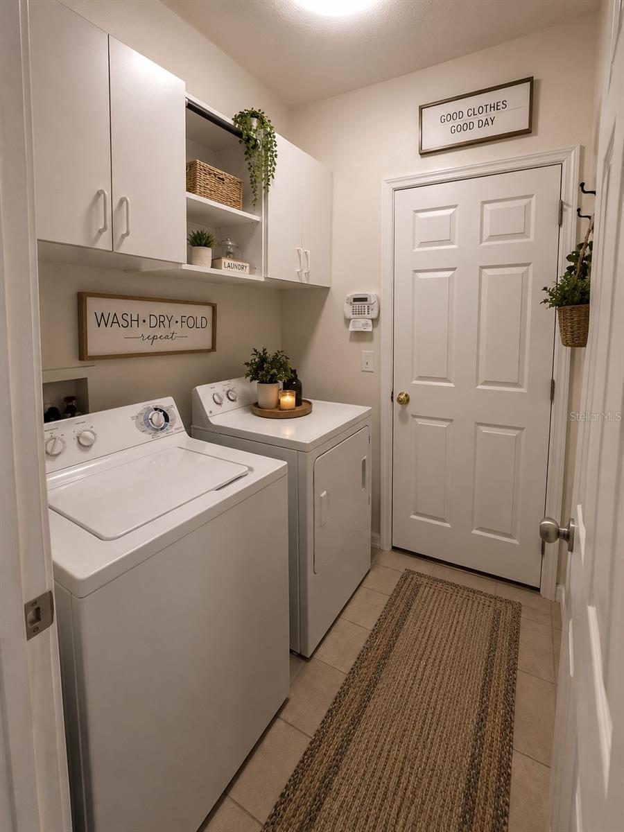 10117 Celtic Ash Dr Property Photo 3