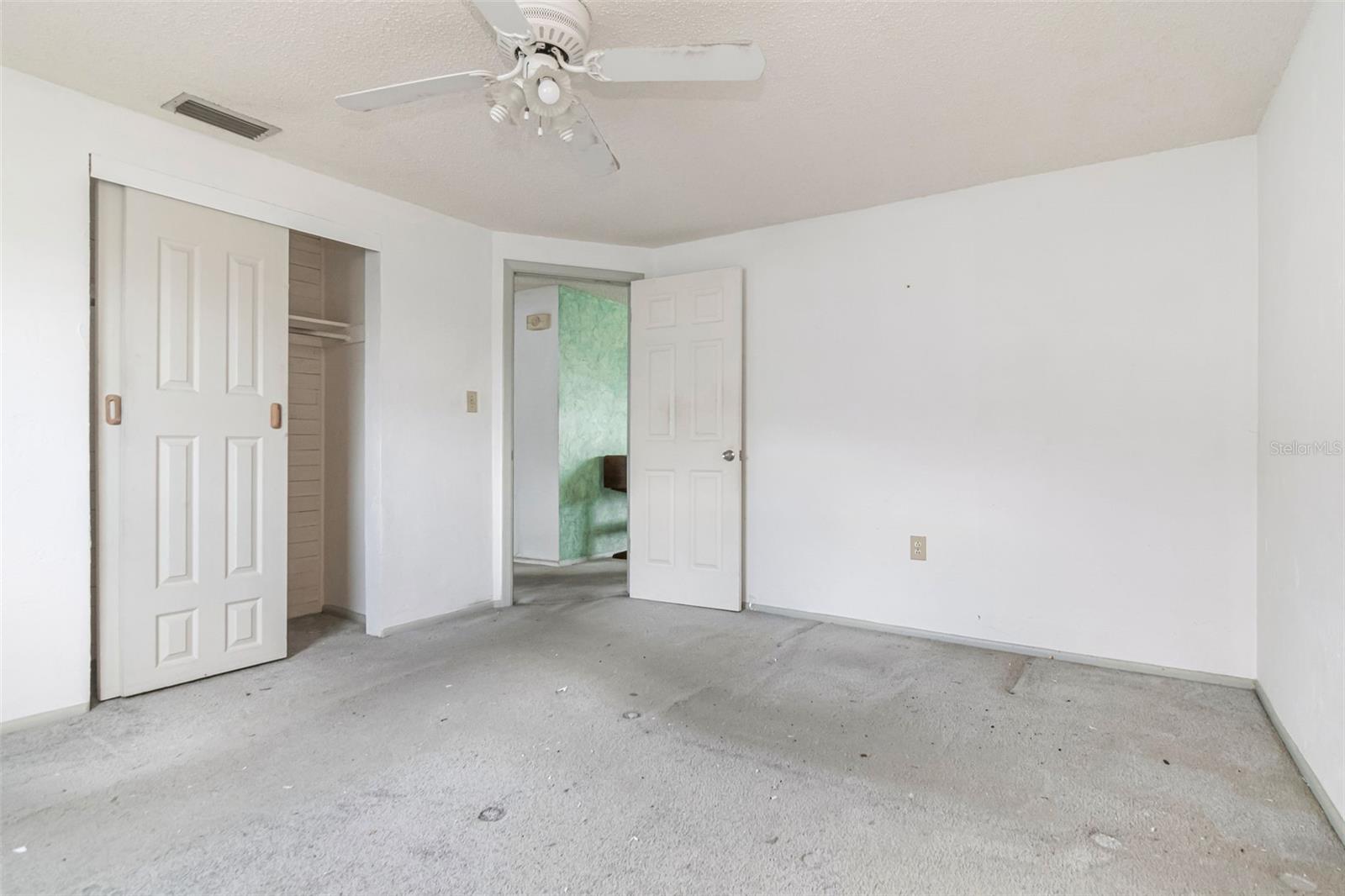 1024 Viking Dr Property Photo 29