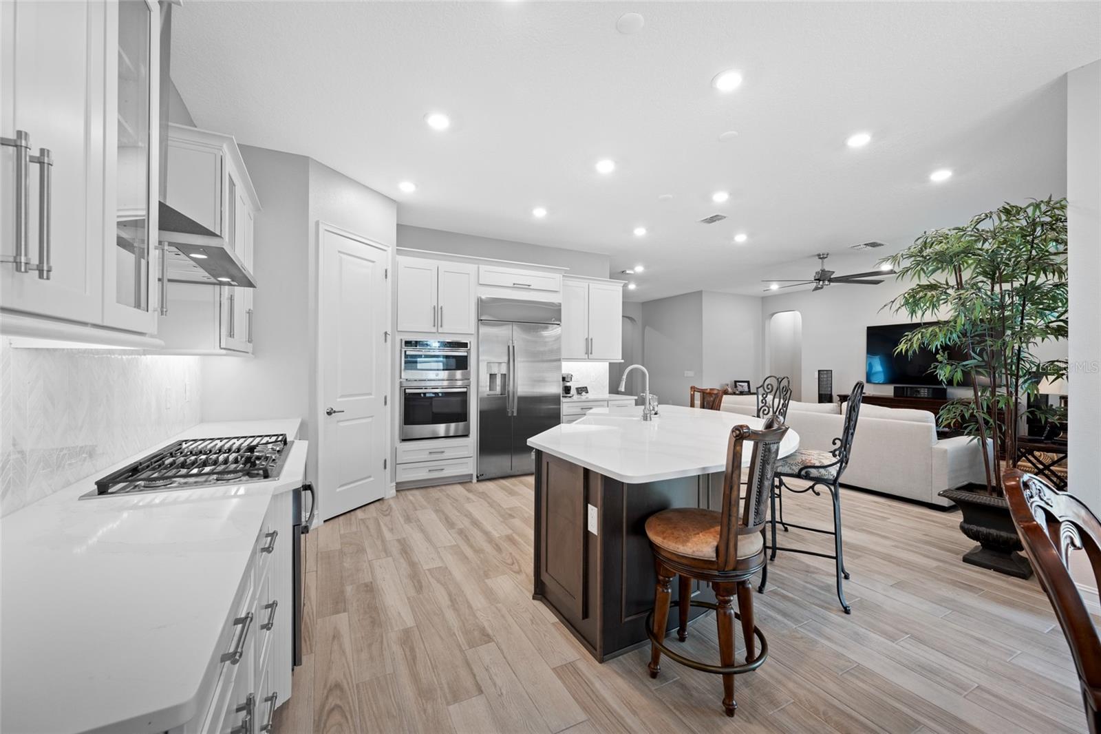 18308 Leafmore St Property Photo 26