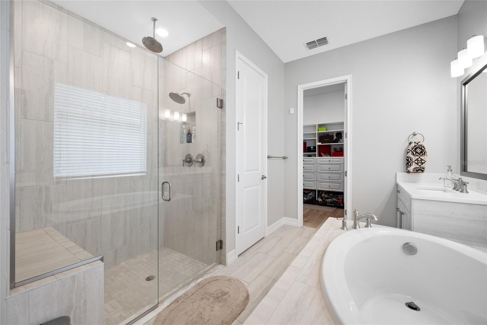18308 Leafmore St Property Photo 33