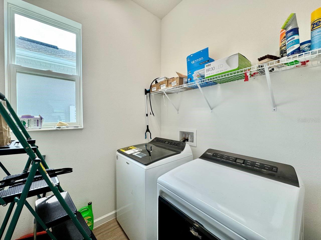 827 Winterside Dr Property Photo 20