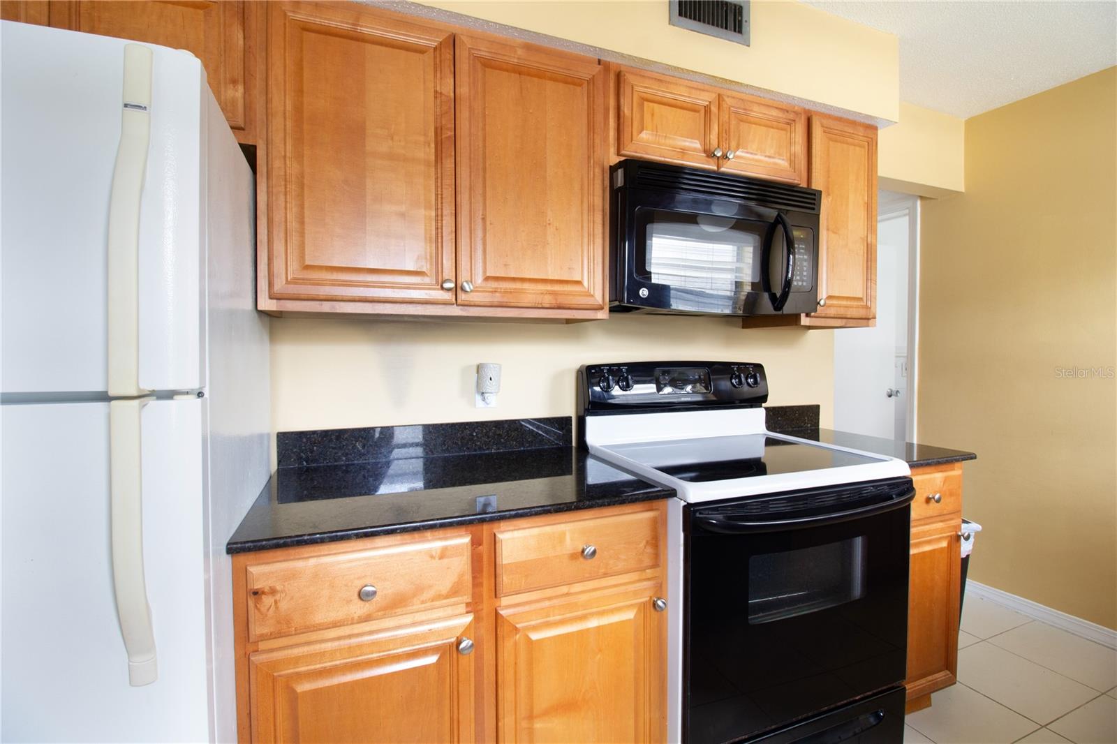6940 A Sunset Dr S #2c Property Photo 6