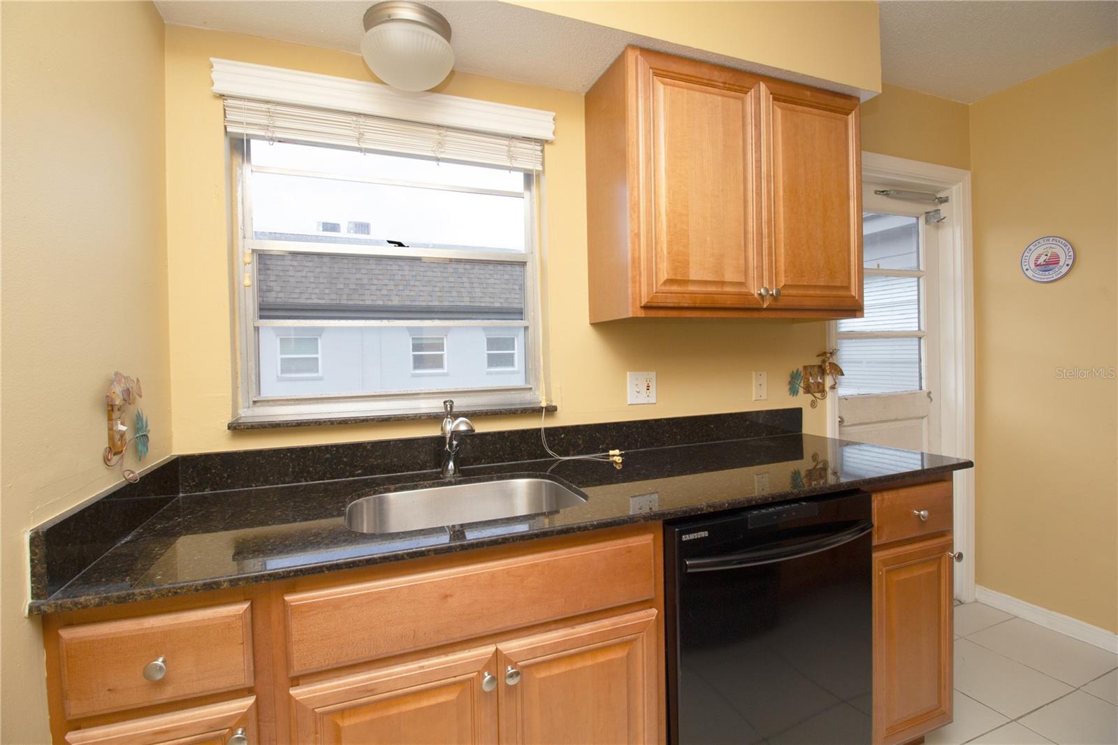 6940 A Sunset Dr S #2c Property Photo 7