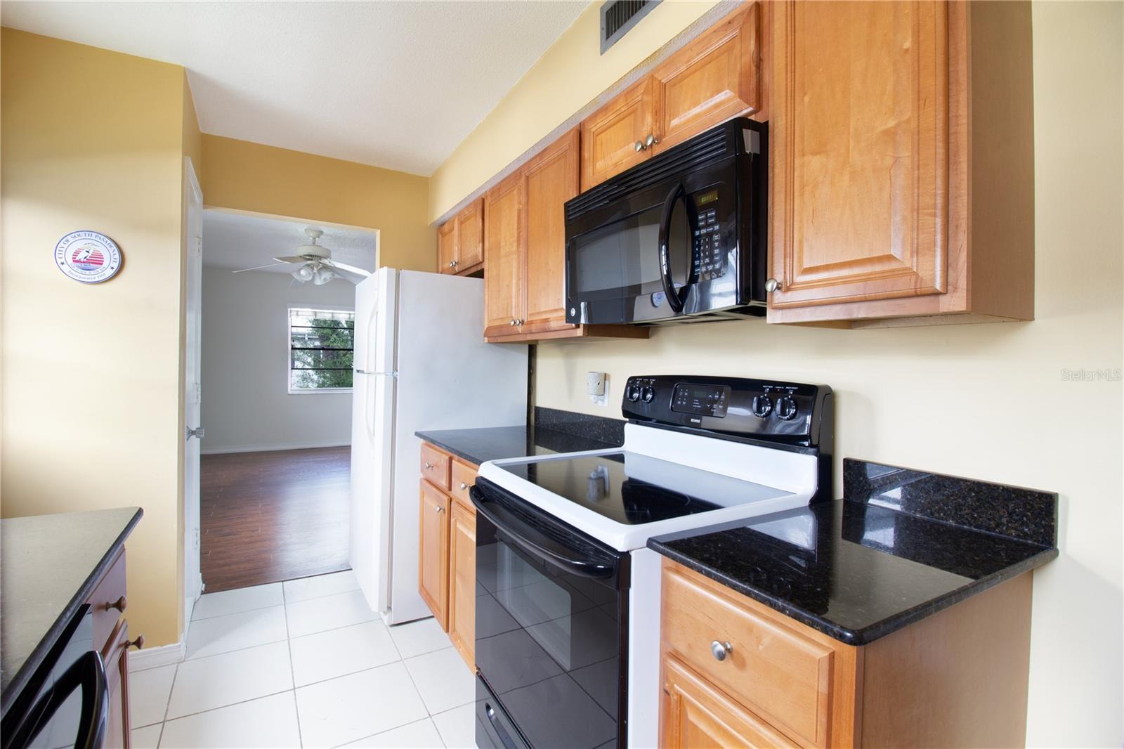 6940 A Sunset Dr S #2c Property Photo 8