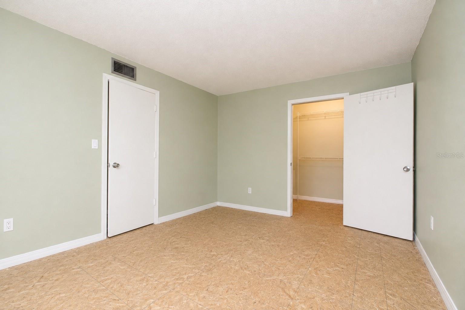6940 A Sunset Dr S #2c Property Photo 14