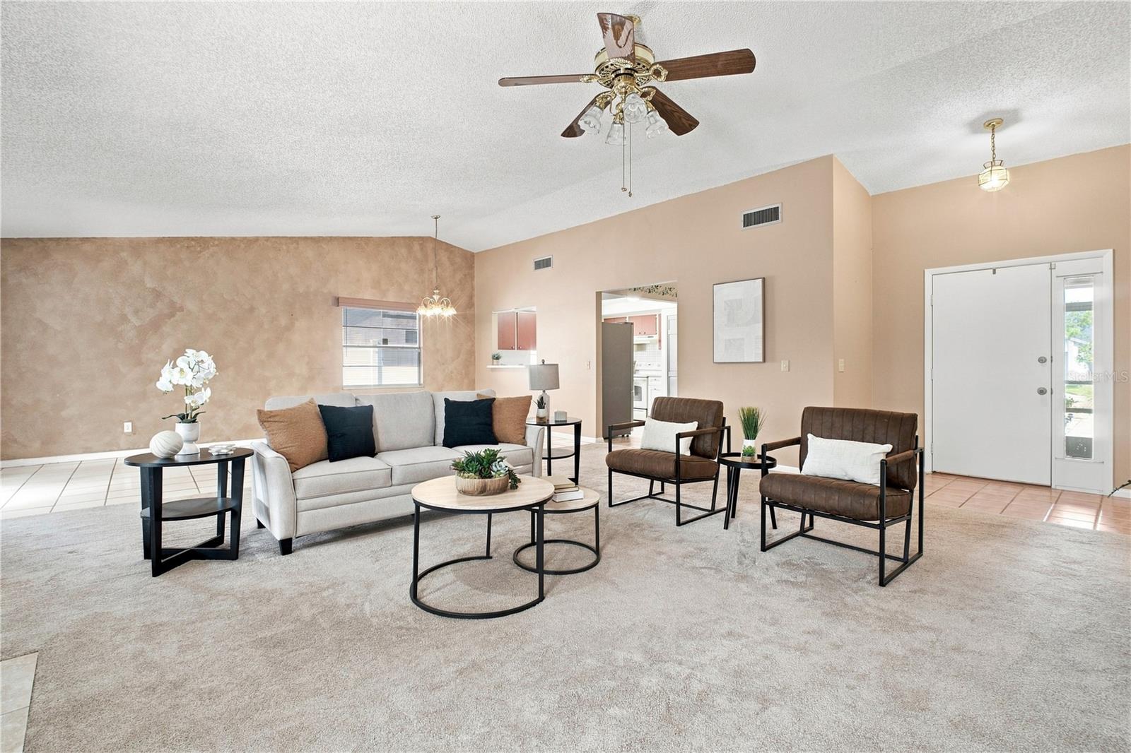 6803 Longpointe Way Property Photo 4