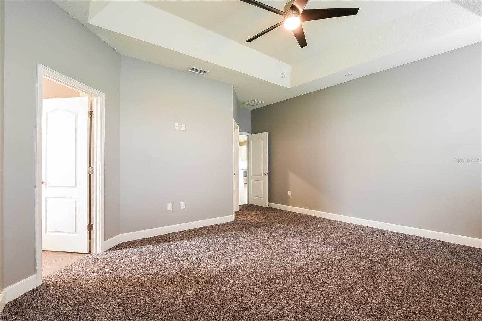 2416 Sabastian St Property Photo 17