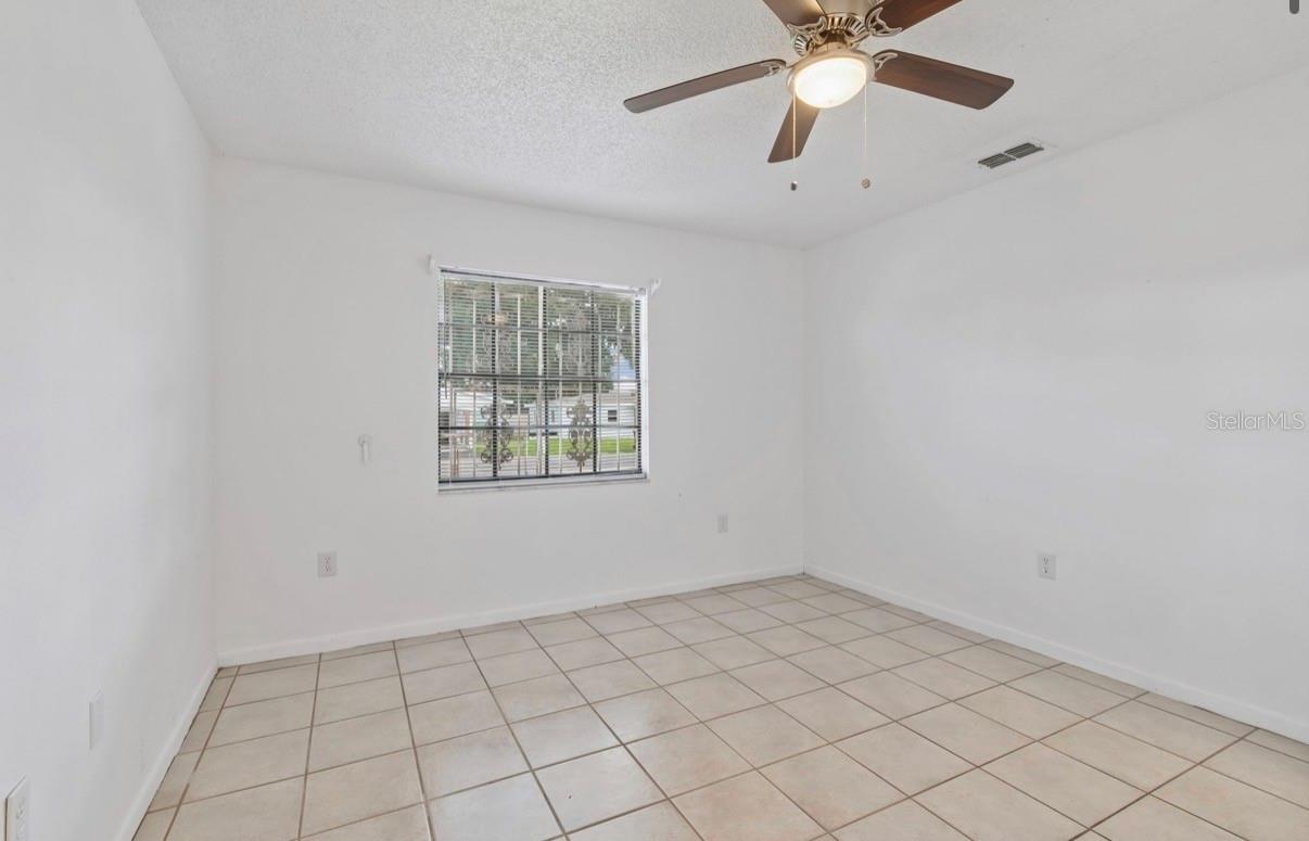7516 N Cortez St Property Photo 28
