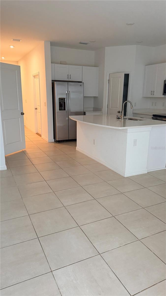 2305 Alee Ln Property Photo 6