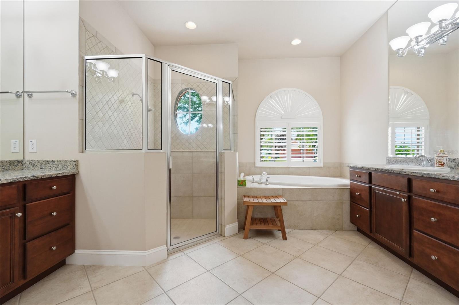 5416 Conch Shell Pl Property Photo 24