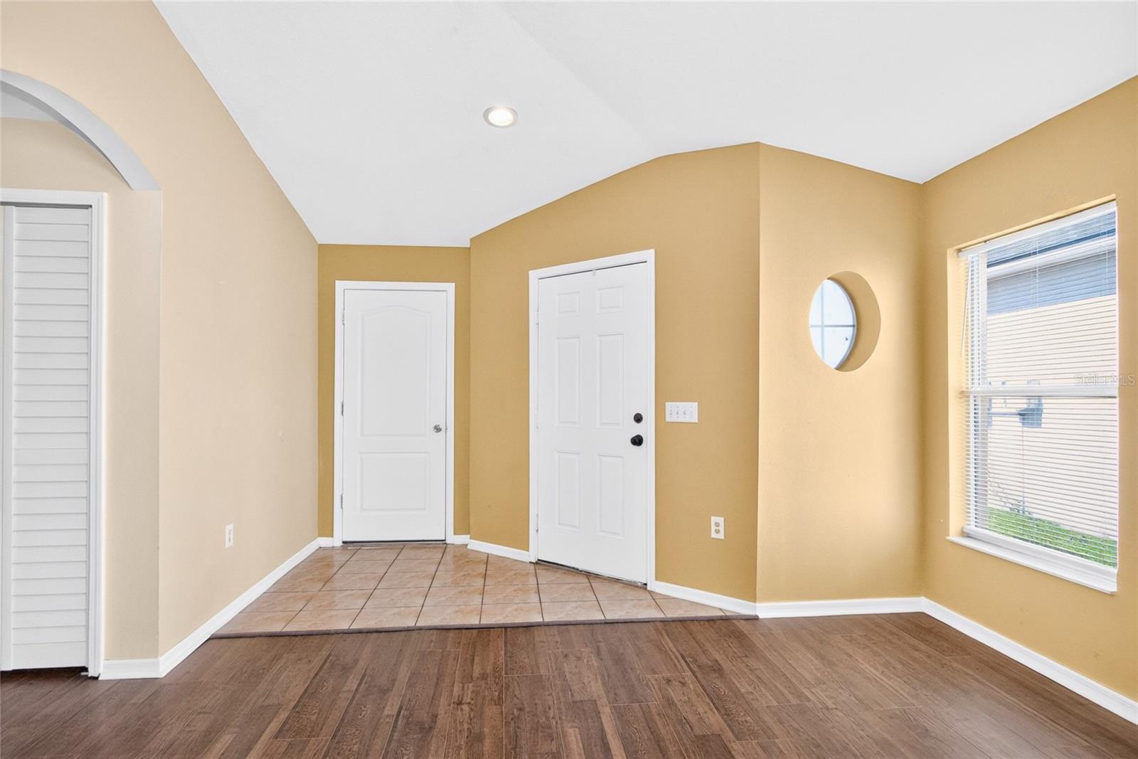12629 Evington Point Dr Property Photo 4