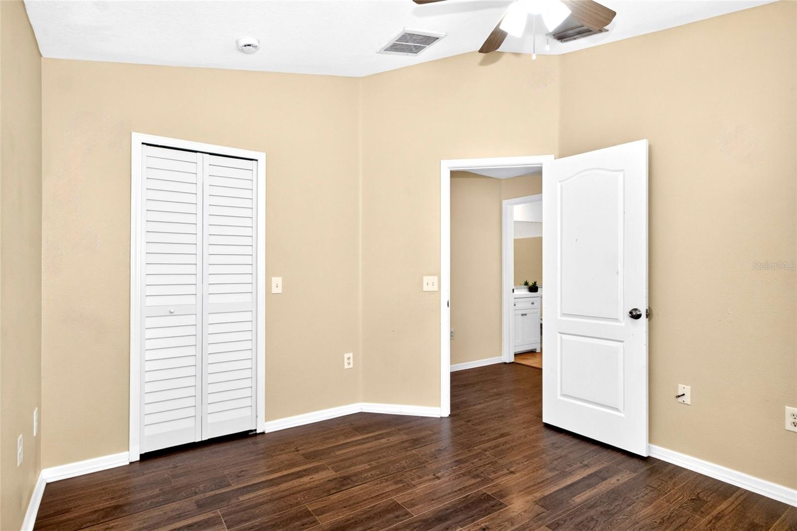 12629 Evington Point Dr Property Photo 27