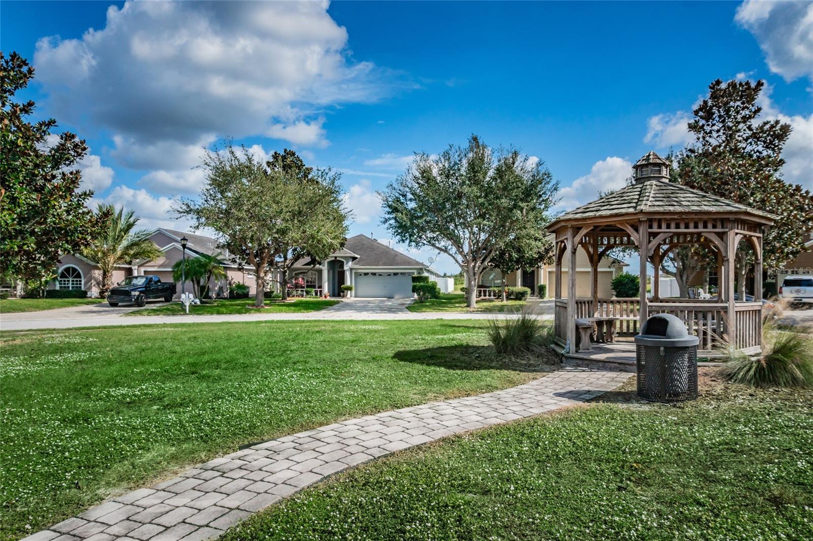 12629 Evington Point Dr Property Photo 45