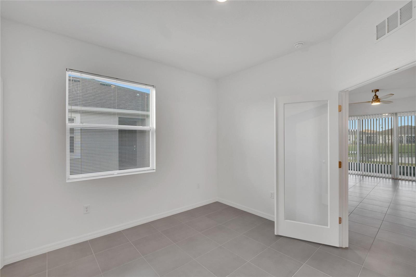 3329 Shady Sunrise Loop Property Photo 12