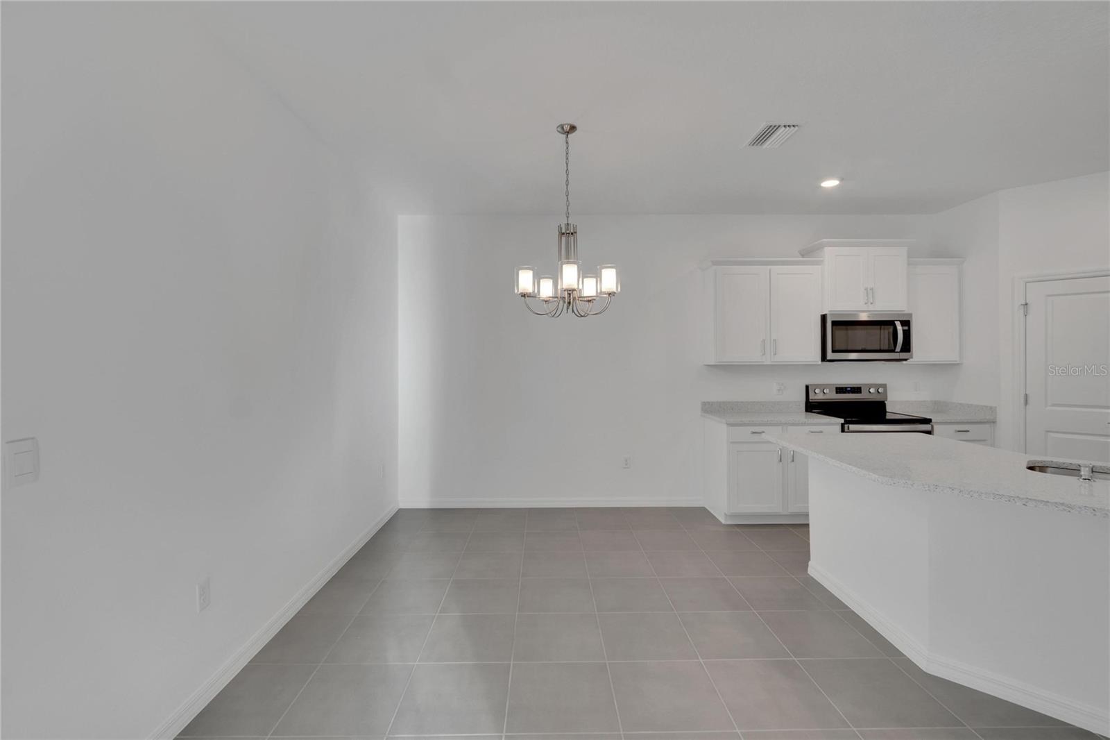 3329 Shady Sunrise Loop Property Photo 15