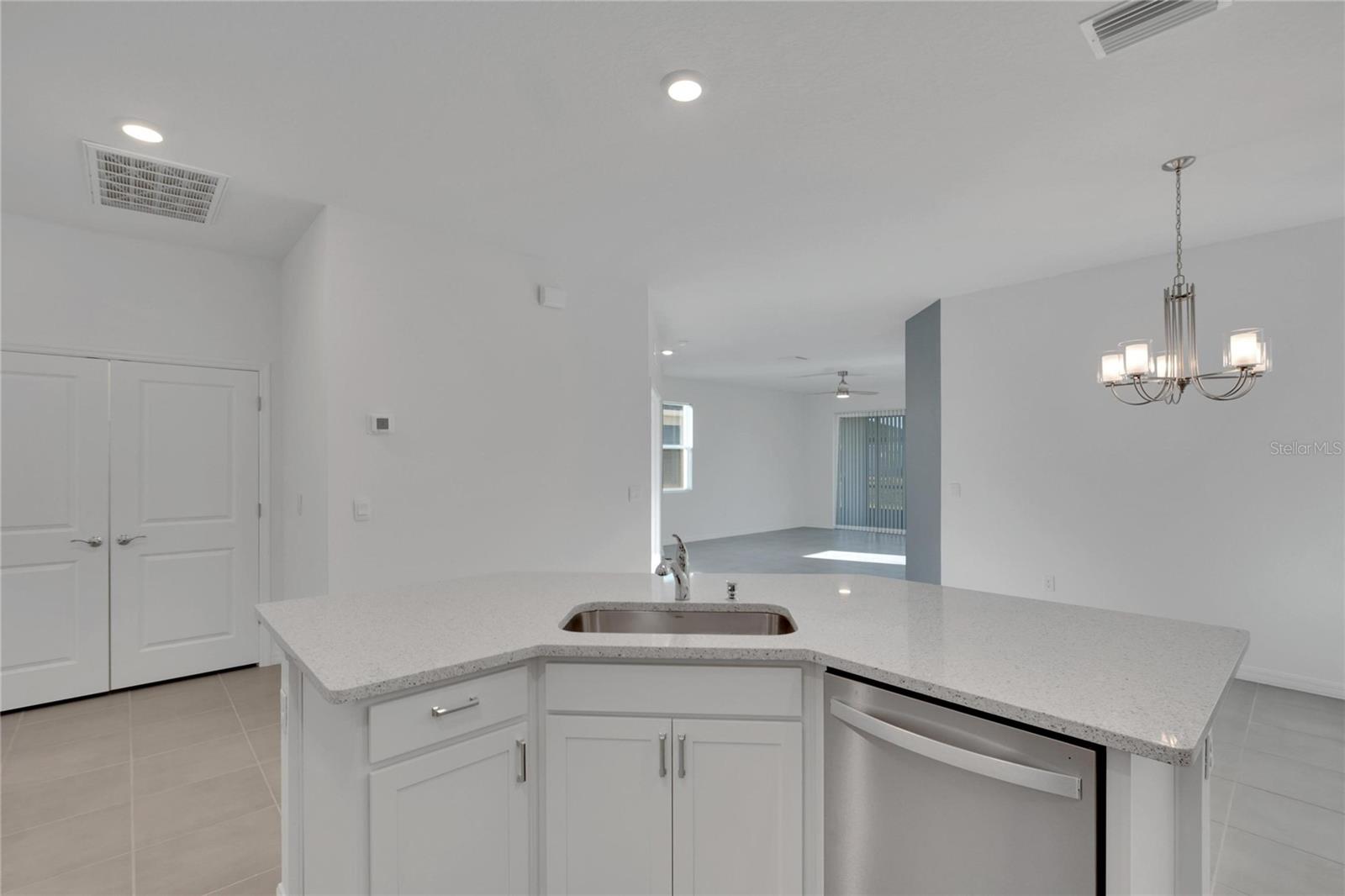 3329 Shady Sunrise Loop Property Photo 31